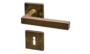 Messing - Brüniert - Garnituren